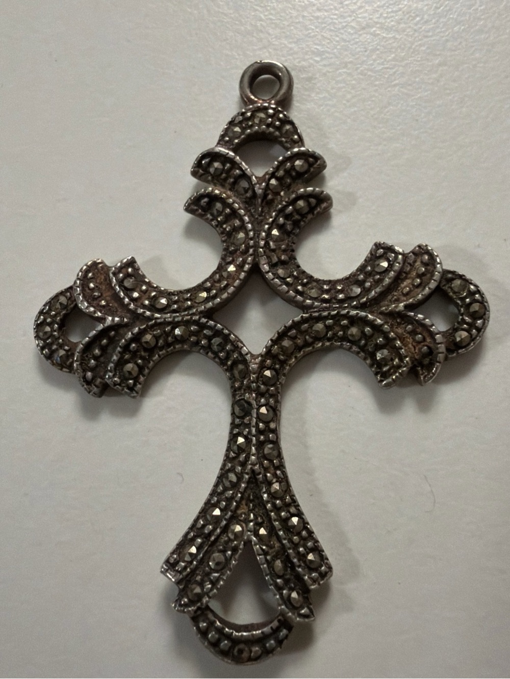 Vintage-Inspired Marcasite Cross Pendant 925 silver
